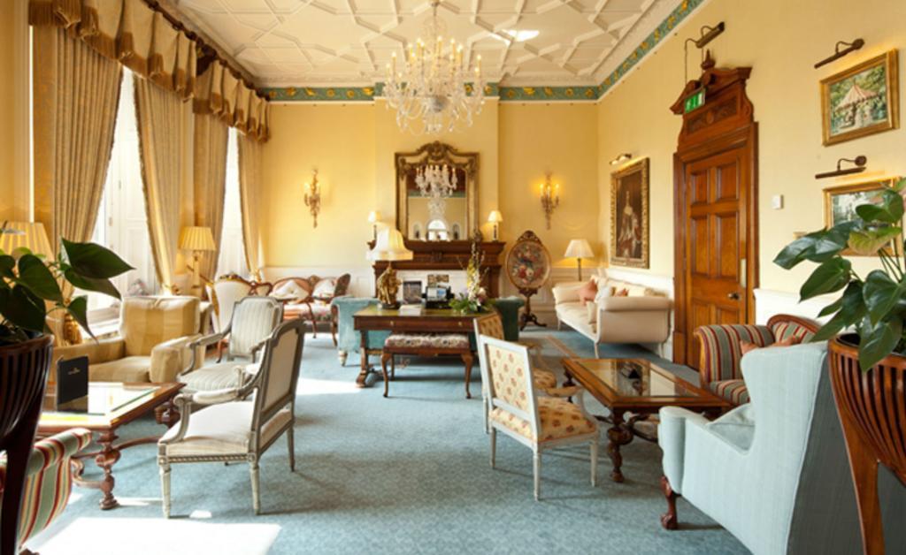 Kilworth House Hotel And Theatre Lutterworth Beltér fotó